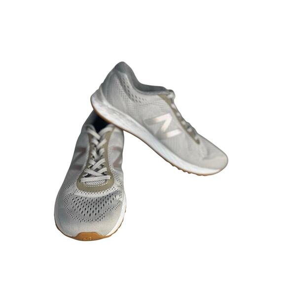 New Balance Women’s Fresh Foam Arishi Grey Athletic Shoes Size-9.5 - Picture 2 of 9